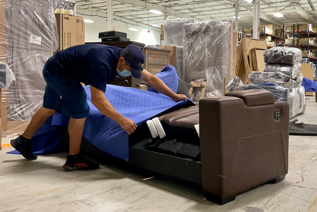 White Glove Home Furniture Delivery Service Diakon Logistics